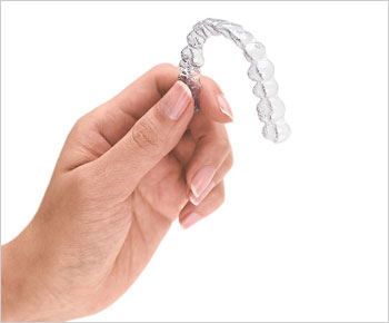 Invisalign-Schiene Invisalign-Schiene